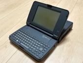 ノートパソコンよりも小さなNECのHANDY98「PC-98HA」